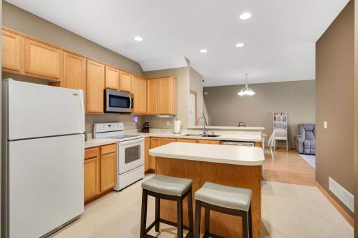 5220 Hummingbird Lane, 176, Farmington, MN 55024