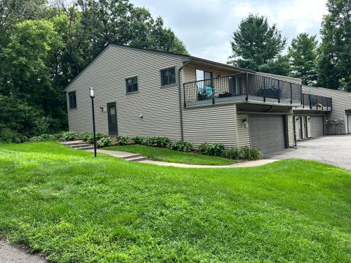 4371 Arden View Court, Saint Paul, MN 55112