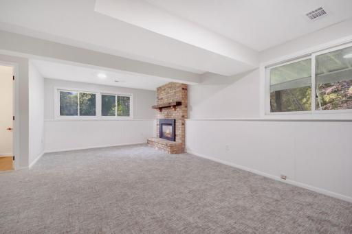 7707 York Lane N, Brooklyn Park, MN 55443