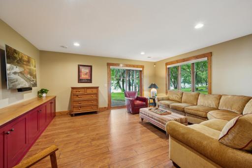 4763 Rhoades Avenue NW, South Haven, MN 55382