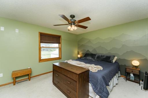 827 44th Avenue NW, Rochester, MN 55901
