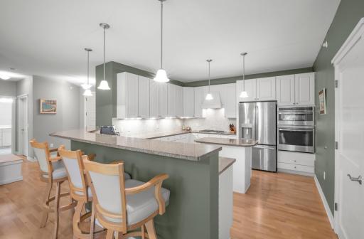 1940 Fulham Street, 104, Roseville, MN 55113
