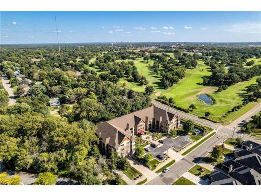 1940 Fulham Street, 104, Roseville, MN 55113