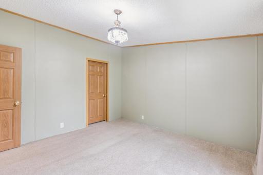 25617 98th Street NW, Zimmerman, MN 55398
