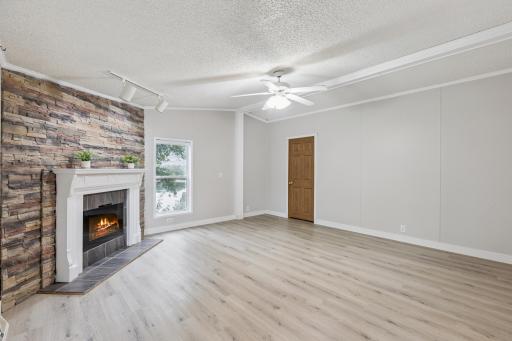 25617 98th Street NW, Zimmerman, MN 55398