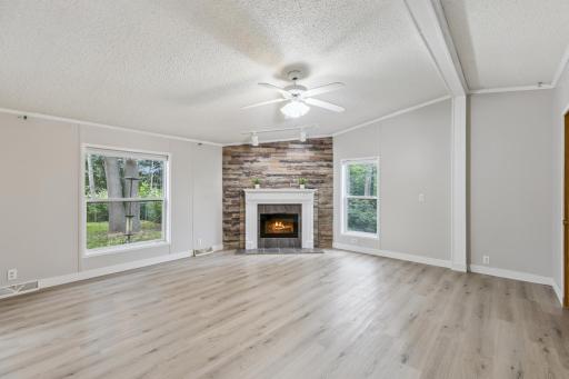 25617 98th Street NW, Zimmerman, MN 55398