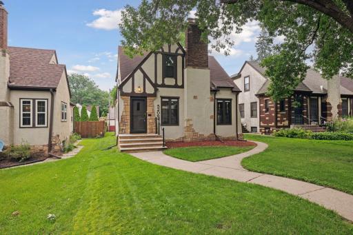 5209 Park Avenue, Minneapolis, MN 55417