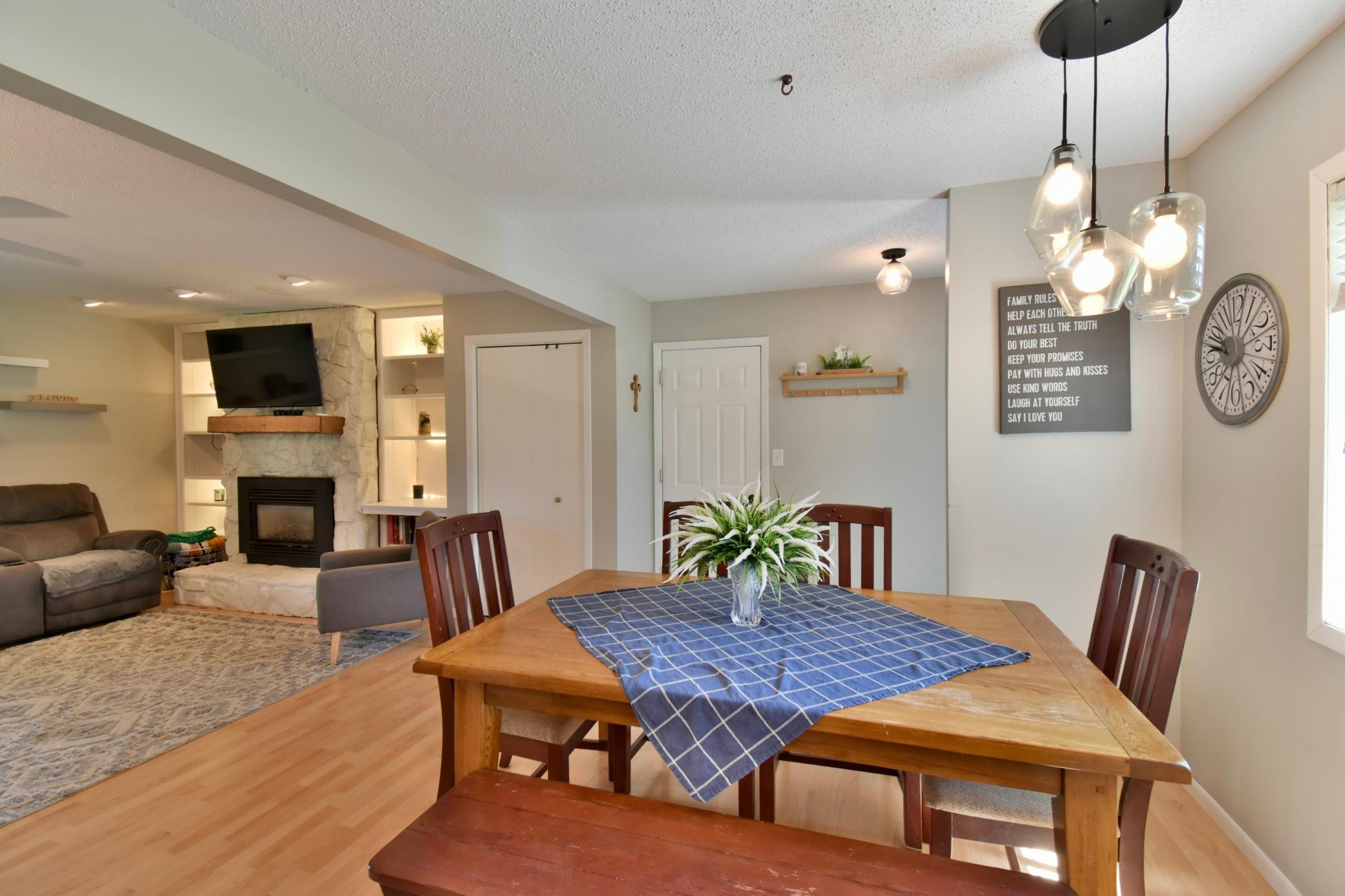 Dining to open livingroom