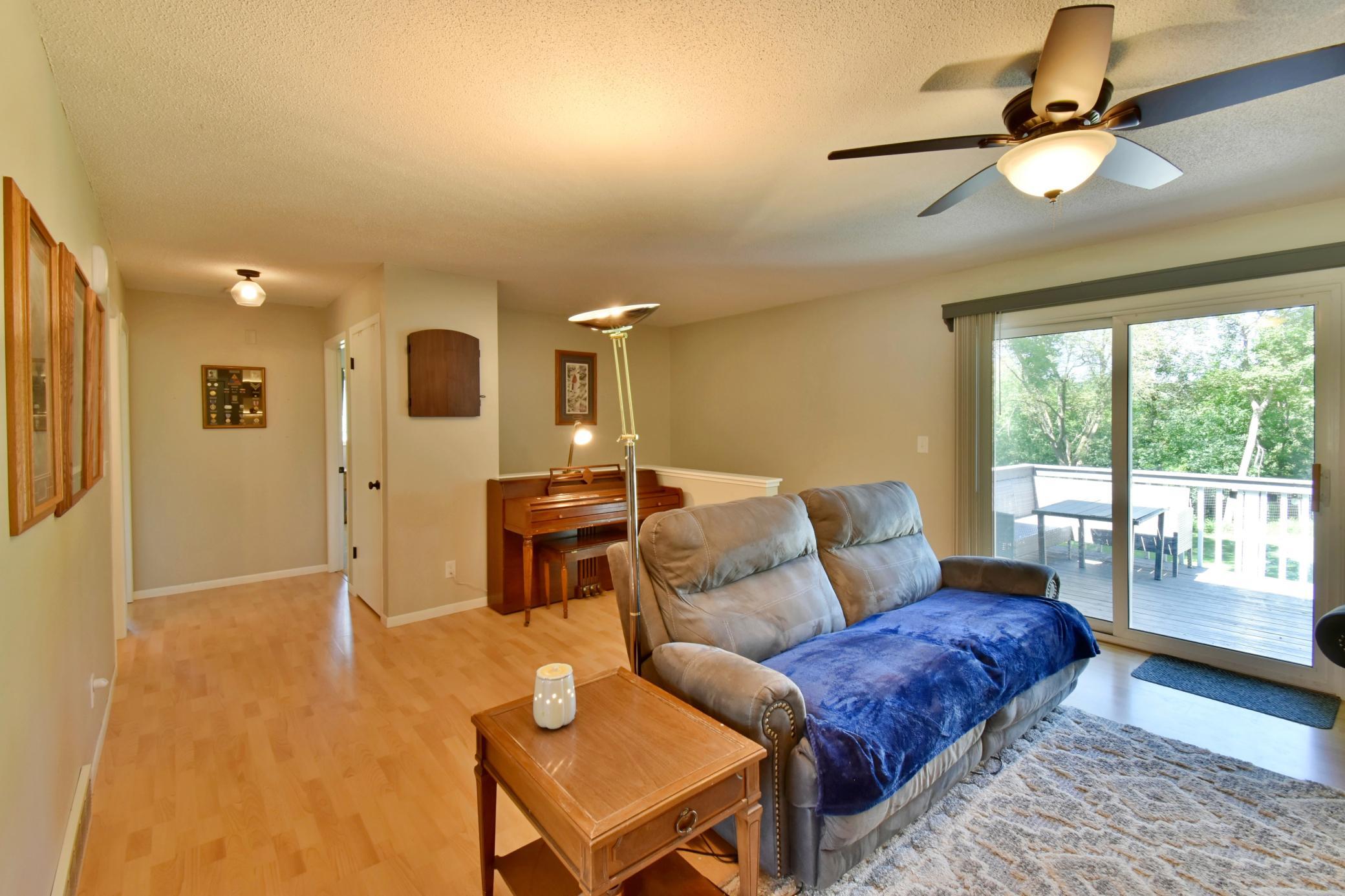Livingroom to bedrooms