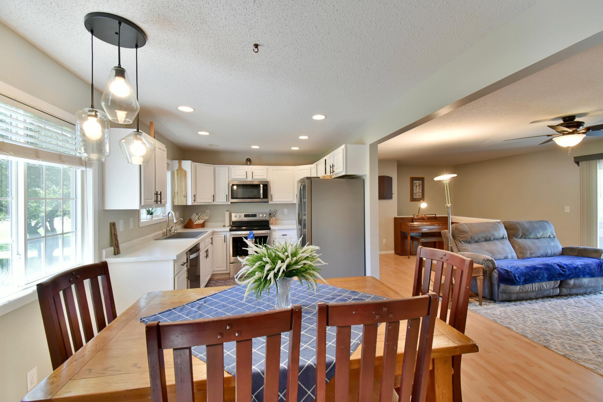 Kitchen/dining