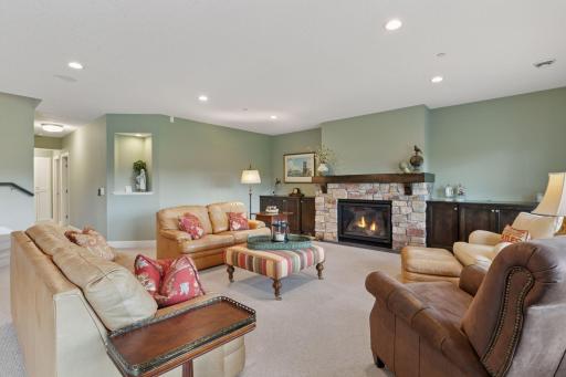 299 Bellwether Path, Wayzata, MN 55391