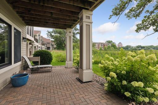 299 Bellwether Path, Wayzata, MN 55391
