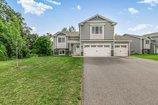 22996 27th Avenue, Saint Augusta, MN 56301
