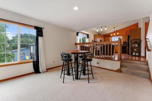 16370 Goodview Trail, Lakeville, MN 55044