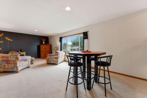 16370 Goodview Trail, Lakeville, MN 55044