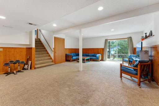 16370 Goodview Trail, Lakeville, MN 55044