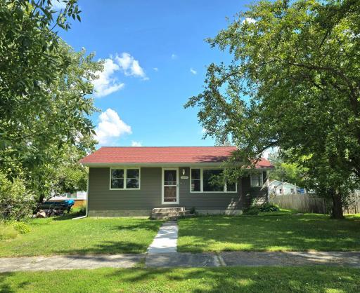 1207 1st Avenue E, International Falls, MN 56649