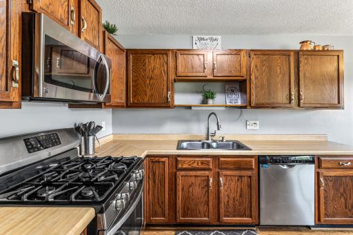 7791 Upper 167th Street W, Lakeville, MN 55044