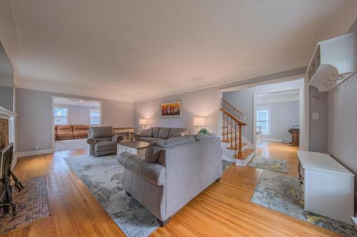 1809 Oliver Avenue N, Minneapolis, MN 55411