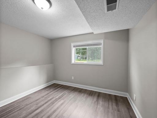 34-web-or-mls-5900 W 139th St (175 of 187).jpg