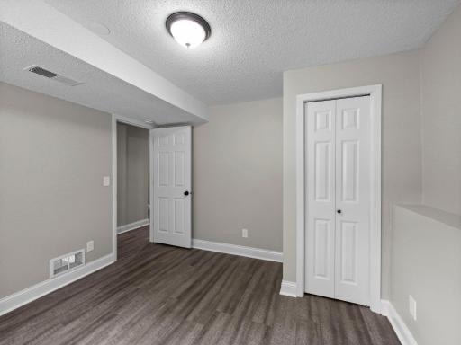 35-web-or-mls-5900 W 139th St (179 of 187).jpg