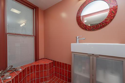 3/4 Bath off Great Room