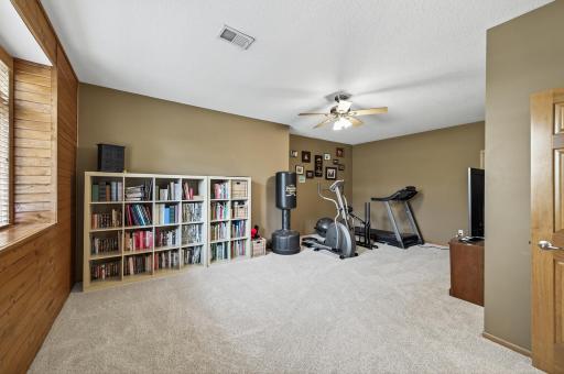 1380 126th Avenue NW, Coon Rapids, MN 55448