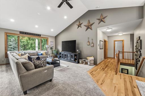 1380 126th Avenue NW, Coon Rapids, MN 55448