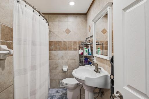 3338 Library Lane, Minneapolis, MN 55426