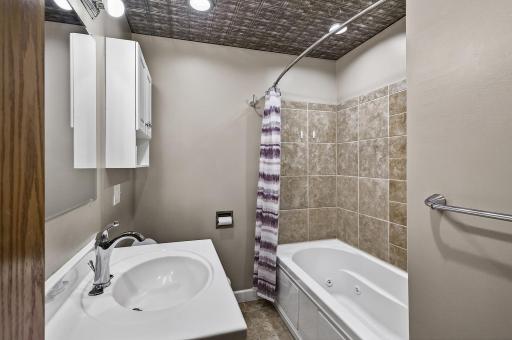 3338 Library Lane, Minneapolis, MN 55426