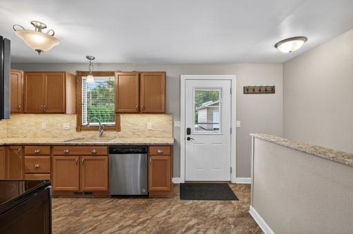 3338 Library Lane, Minneapolis, MN 55426