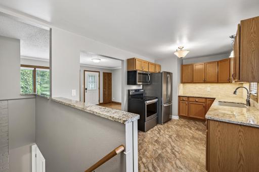 3338 Library Lane, Minneapolis, MN 55426