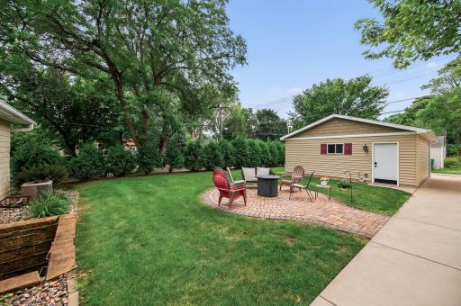 3338 Library Lane, Minneapolis, MN 55426
