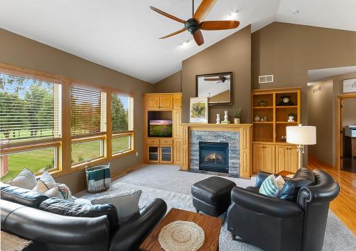 15229 Leander Lane, Montgomery, MN 56069