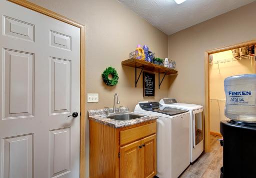 15229 Leander Lane, Montgomery, MN 56069