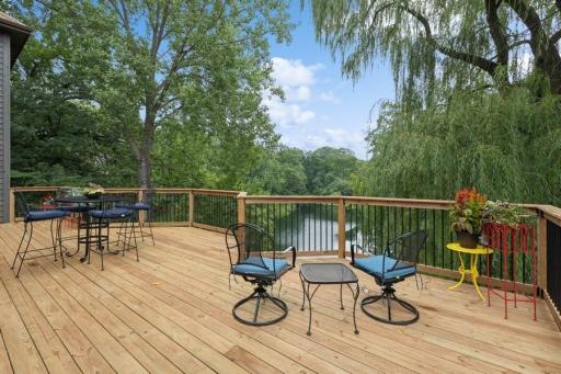 14701 Summit Oaks Drive, Burnsville, MN 55337