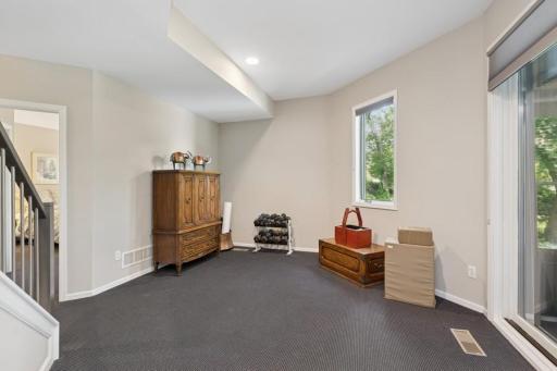 14701 Summit Oaks Drive, Burnsville, MN 55337