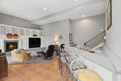 14701 Summit Oaks Drive, Burnsville, MN 55337