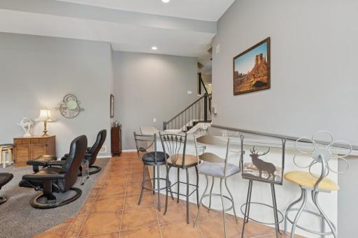14701 Summit Oaks Drive, Burnsville, MN 55337