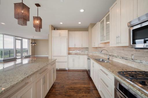 3209 Galleria, 1008, Minneapolis, MN 55435