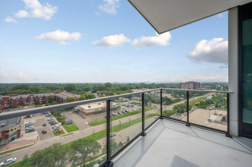3209 Galleria, 1008, Minneapolis, MN 55435