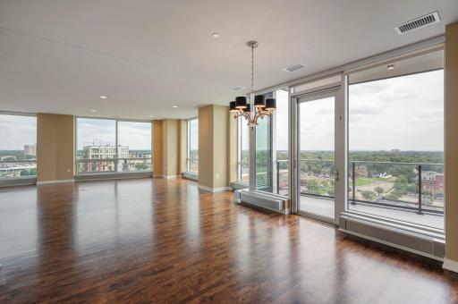 3209 Galleria, 1008, Minneapolis, MN 55435