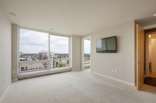 3209 Galleria, 1008, Minneapolis, MN 55435