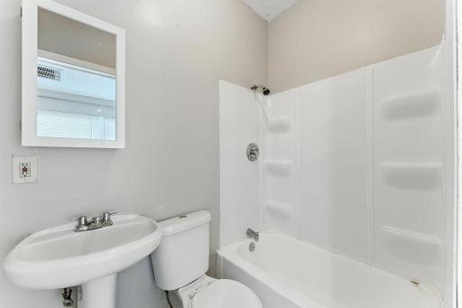 3200 4th Avenue S, Minneapolis, MN 55408