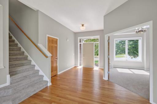 9216 Hunters Court, Minnetrista, MN 55375