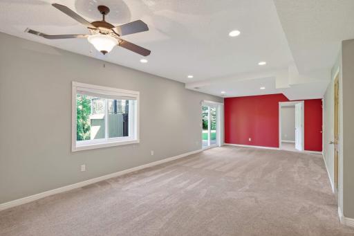 9216 Hunters Court, Minnetrista, MN 55375