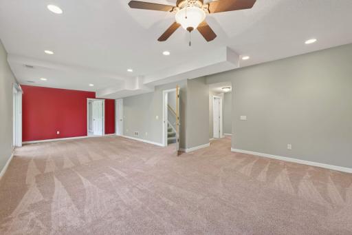 9216 Hunters Court, Minnetrista, MN 55375