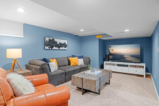 916 4th Street N, South Saint Paul, MN 55075
