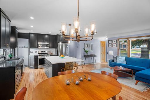 916 4th Street N, South Saint Paul, MN 55075