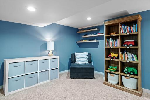 916 4th Street N, South Saint Paul, MN 55075